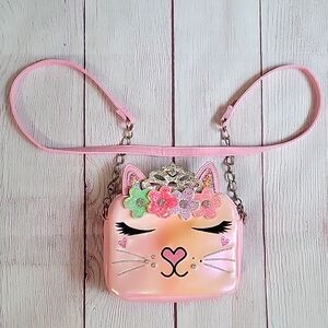 NEW - Miss Gwen's OMG Accessories- Miss Bella Kitty Cat Rounded Crossbody Bag